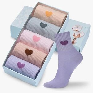 🆕-Women's Set of 6 Ankle High Cotton Fun Heart Socks. Cute Colors (100%cotton)